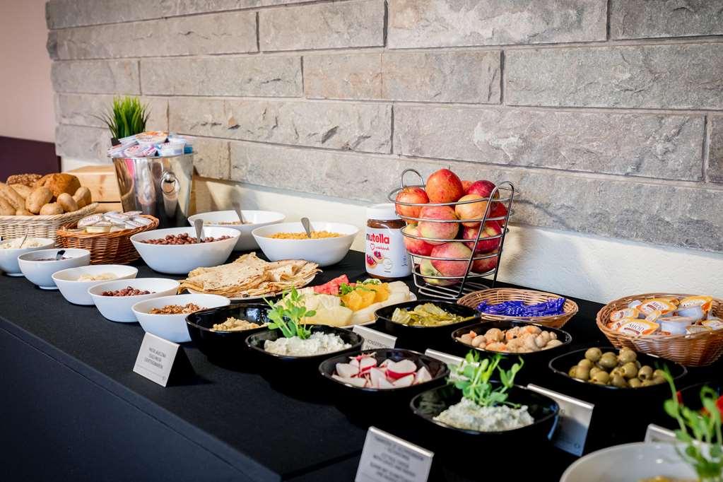 Hotel Diament Spodek Kattowitz Restaurant foto