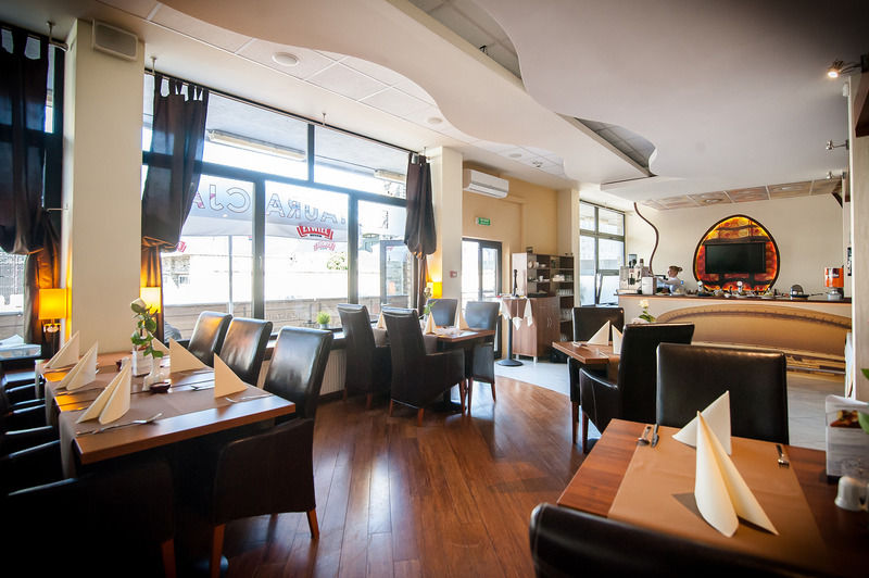 Hotel Diament Spodek Kattowitz Exterior foto