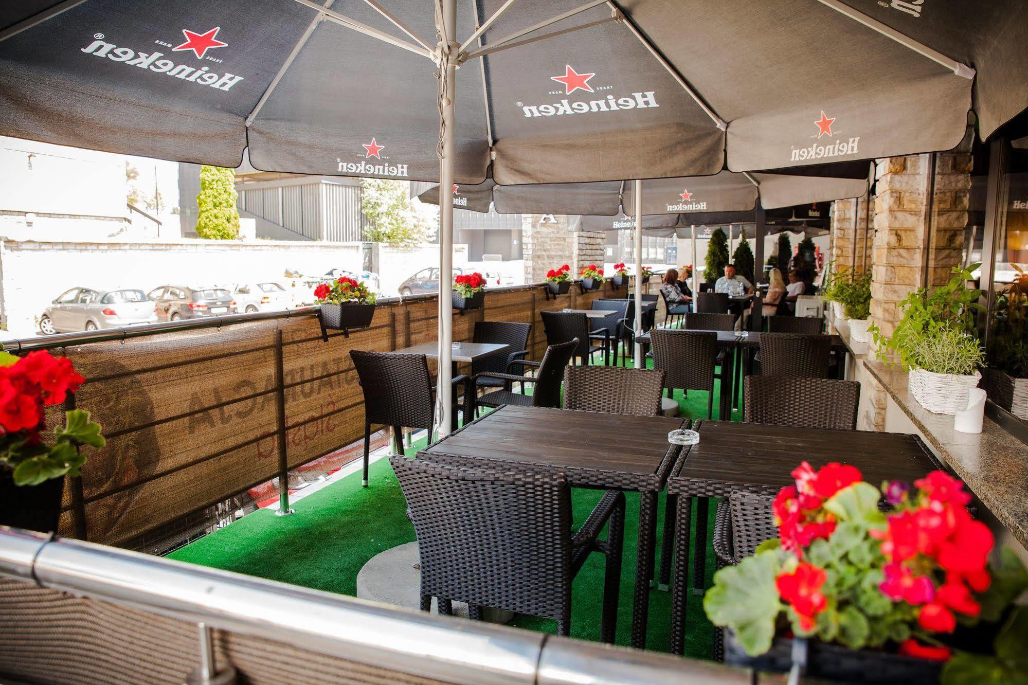 Hotel Diament Spodek Kattowitz Exterior foto